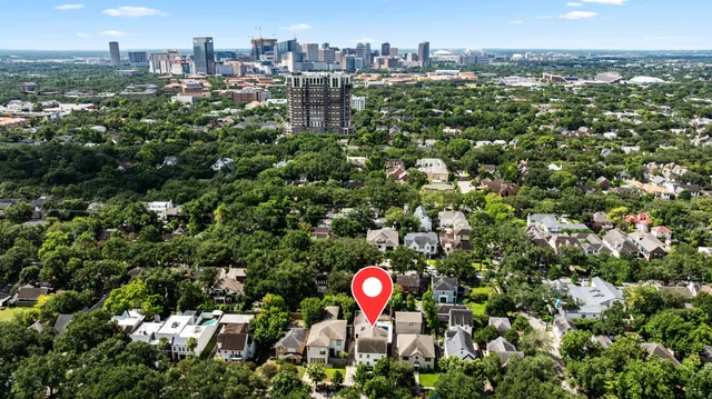 $1,699,000 | 1741 Banks Street, Houston, TX 77098
