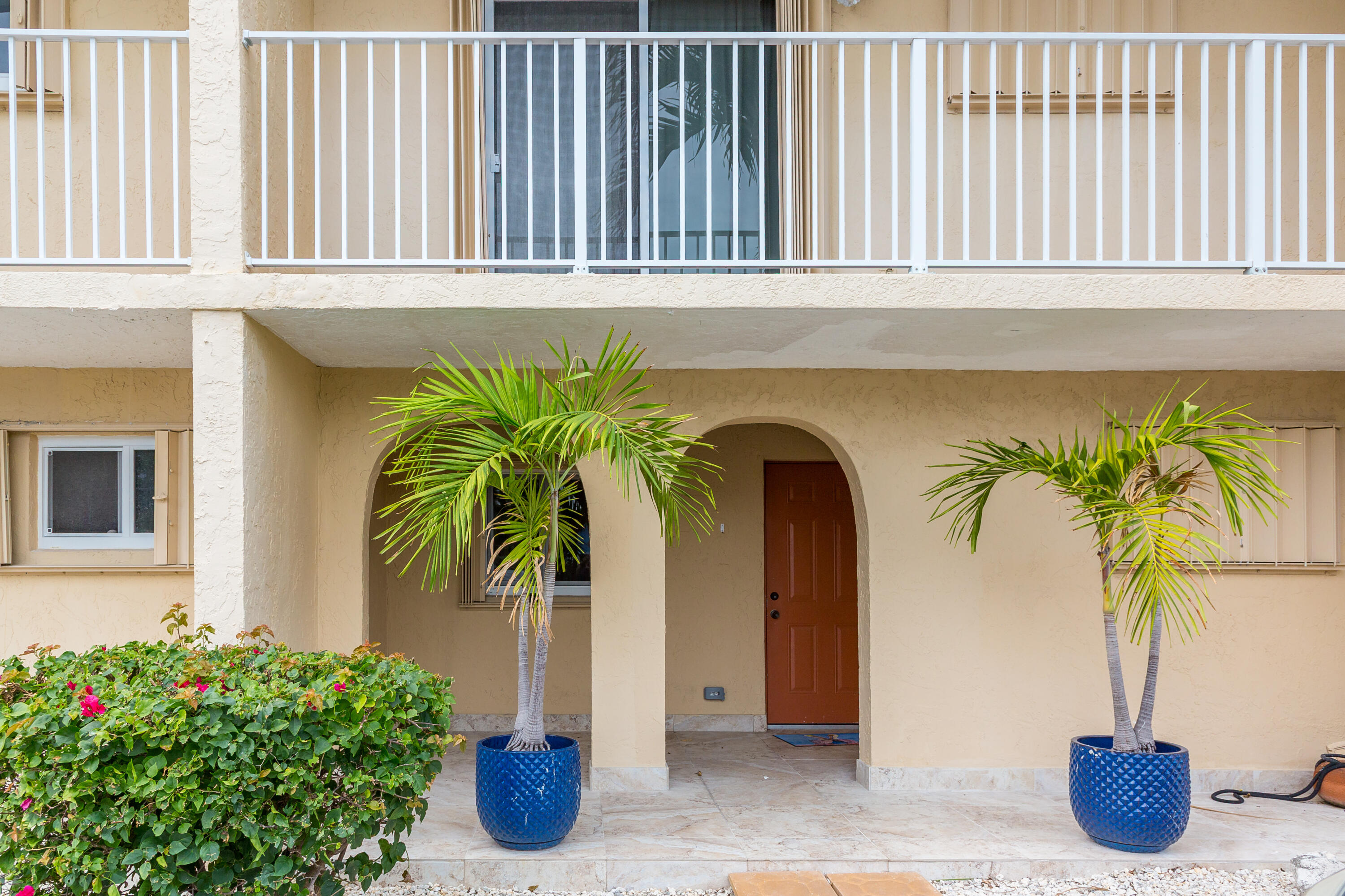 423 Sombrero Beach Road, Unit 10 Marathon, FL 33050 - Photo 4 of 25 4