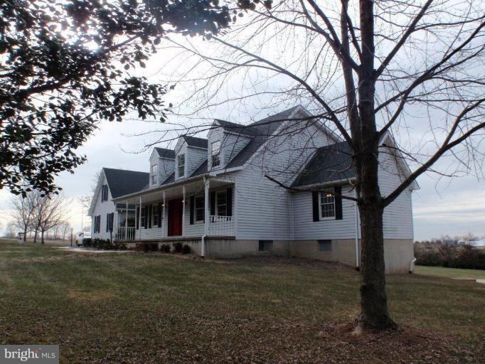 1420 Wakefield Valley Road New Windsor, MD 21776 - Photo 1 of 30 Exterior (Main)
