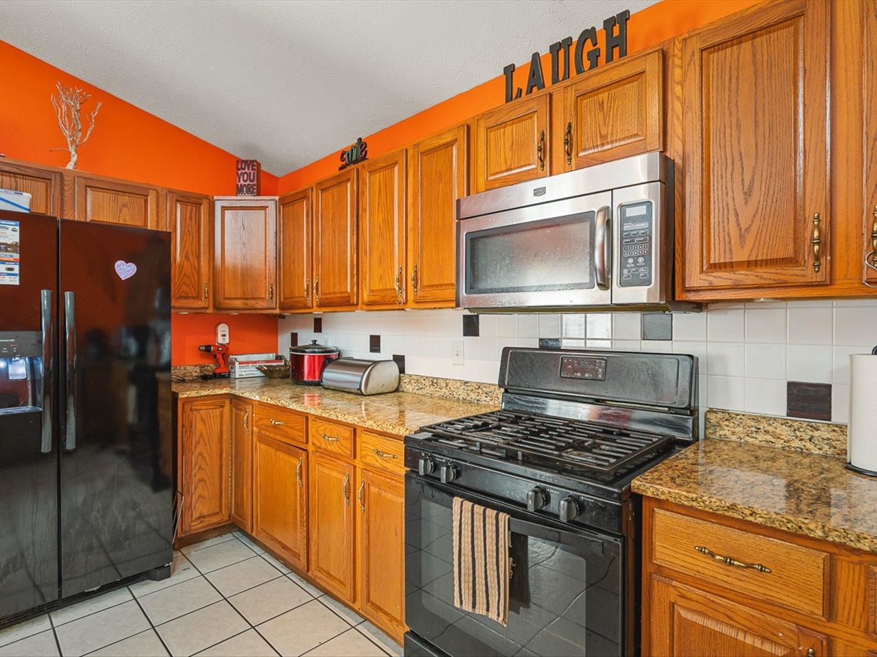 212 Rochester Road Northeast Poplar Grove, IL 61065 - Photo 15 of 39