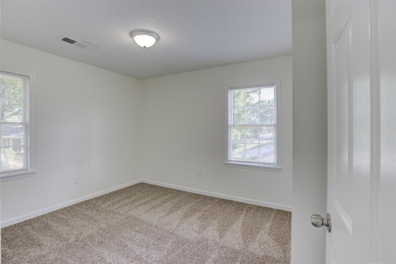 2343 Lynnfield Road Memphis, TN 38119 - Photo 17 of 23 Gallery Image 17