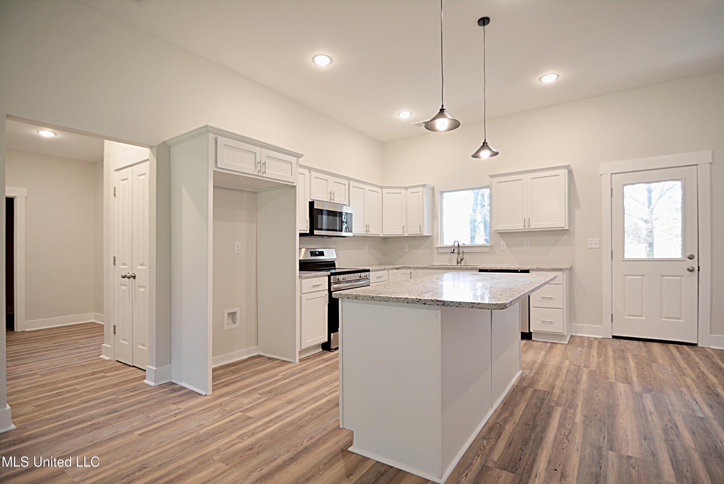 350 Tribble Road Holly Springs, MS 38635 - Photo 6 of 25 Kitchen2