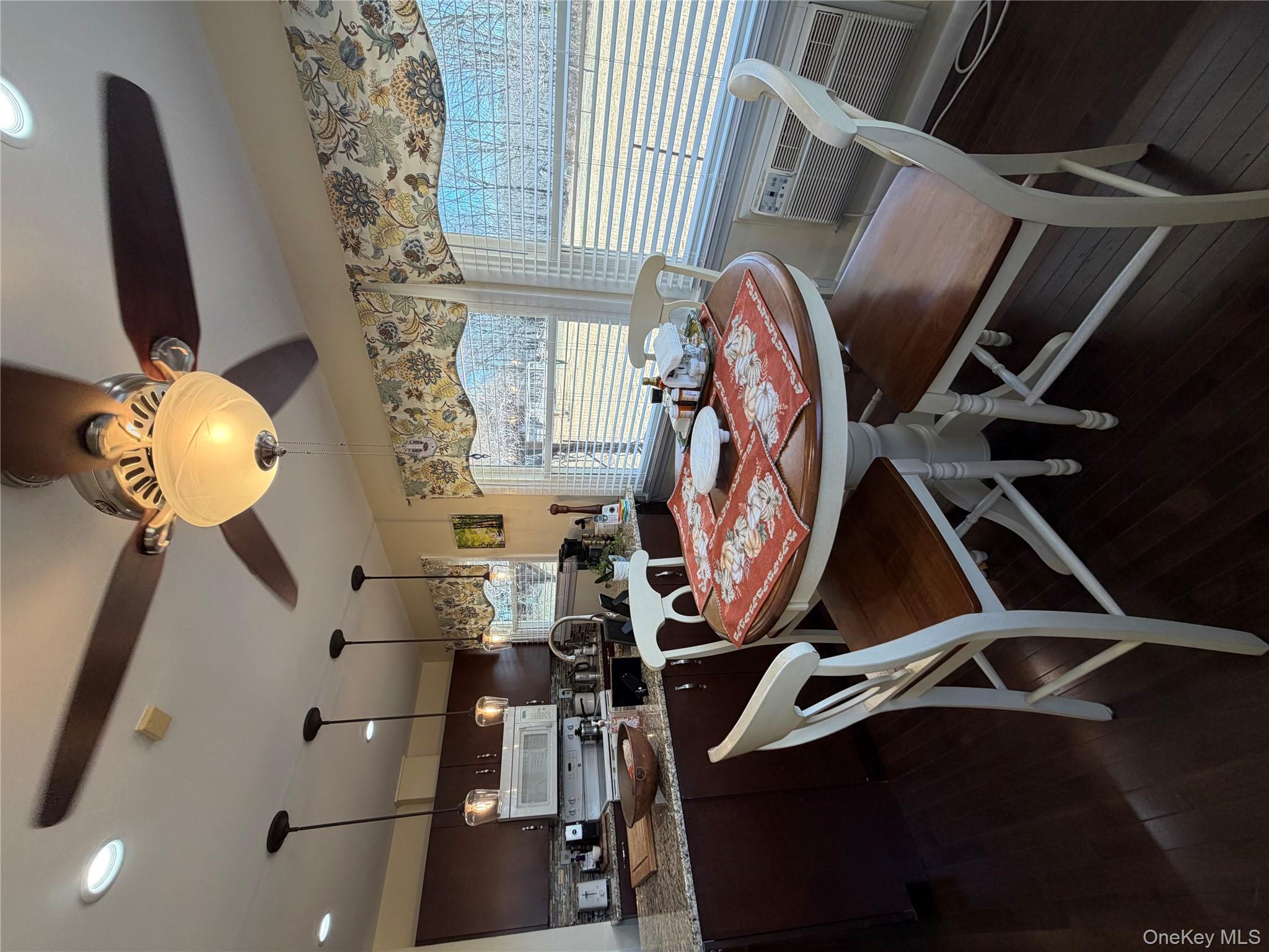 329 Mountain Road Bloomingburg, NY 12721 - Photo 11 of 20