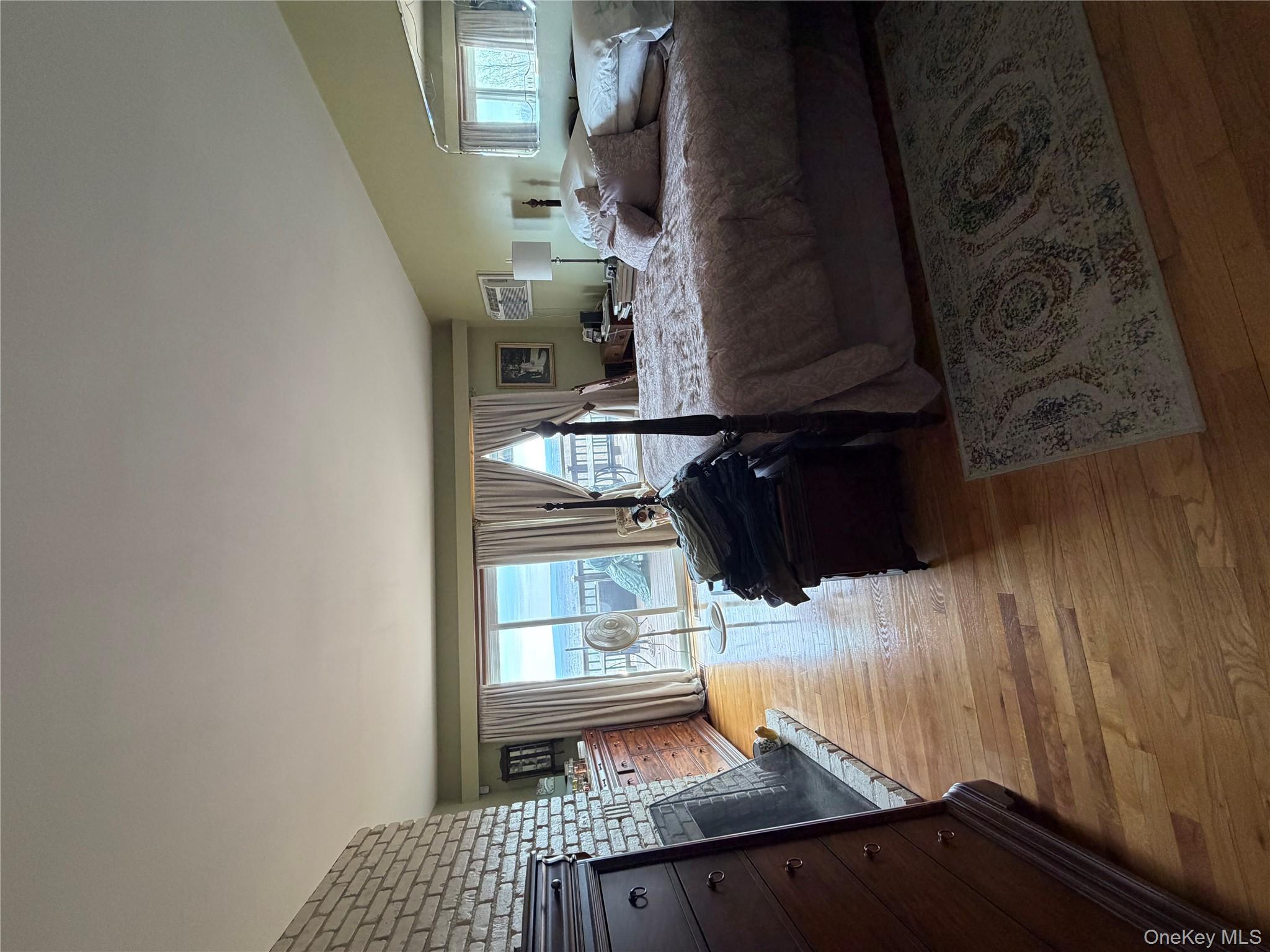 329 Mountain Road Bloomingburg, NY 12721 - Photo 12 of 20