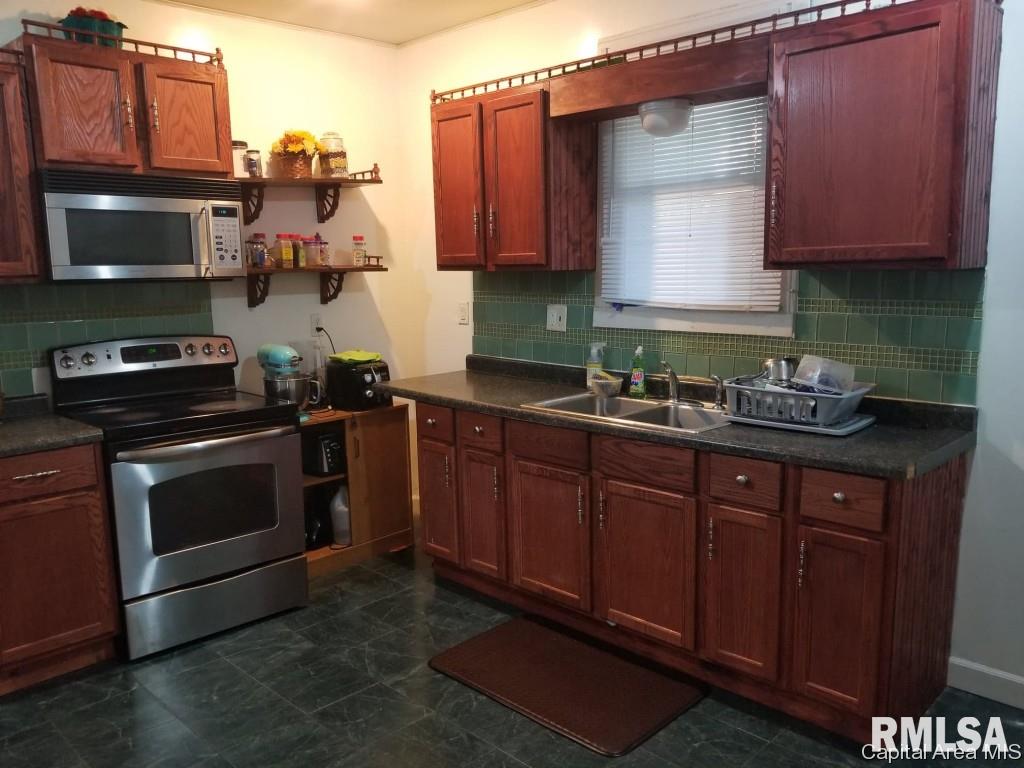 820 South Walnut Street Springfield, IL 62704 - Photo 4 of 32