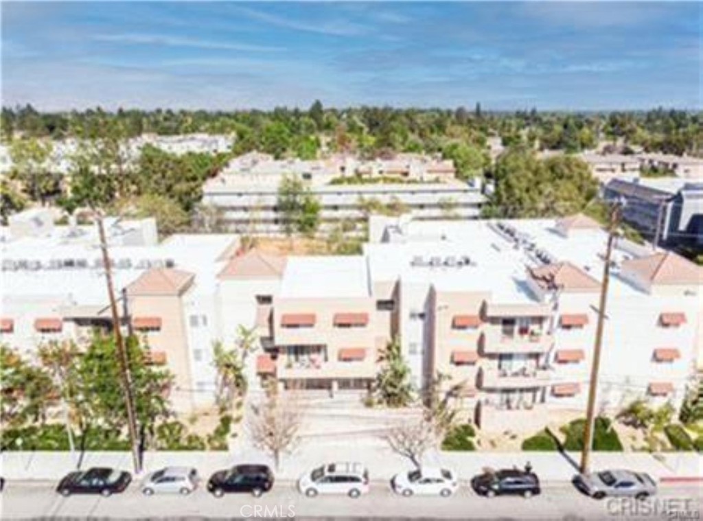 9610 Zelzah Avenue, Unit 310 Northridge, CA 91325 - Photo 32 of 32 a view of a city