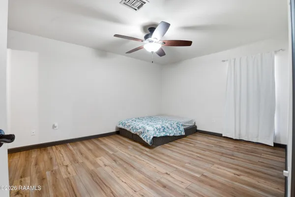 $90,000 | 701 South College Road, Unit 307, Lafayette, LA 70503