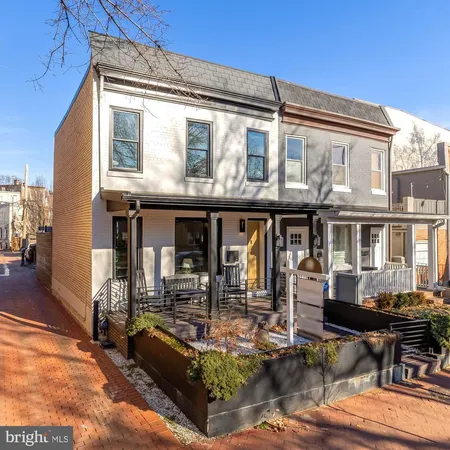 $1,599,000 | 1005 P Street Northwest, Washington, DC 20001