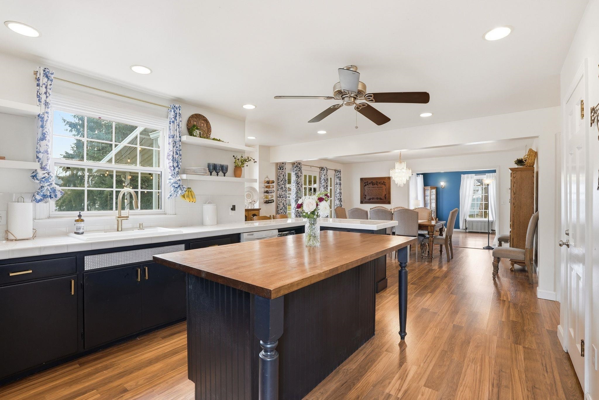 2612 South Sullivan Road Spokane Valley, WA 99037 - Photo 14 of 50