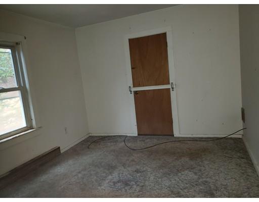 44 Overlook Road Holland, MA 01521 - Photo 14 of 25