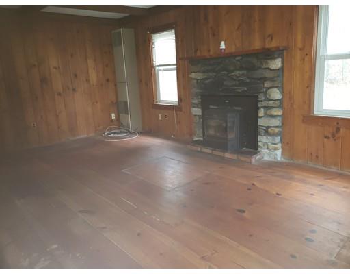 44 Overlook Road Holland, MA 01521 - Photo 21 of 25