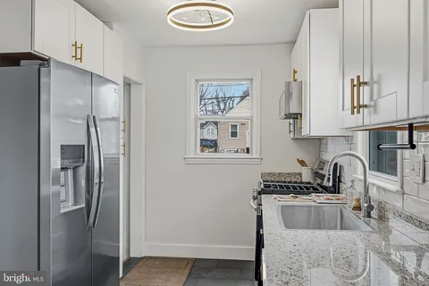 $299,999 | 2619 Canterbury Road, Parkville, MD 21234