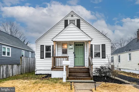 $299,999 | 2619 Canterbury Road, Parkville, MD 21234