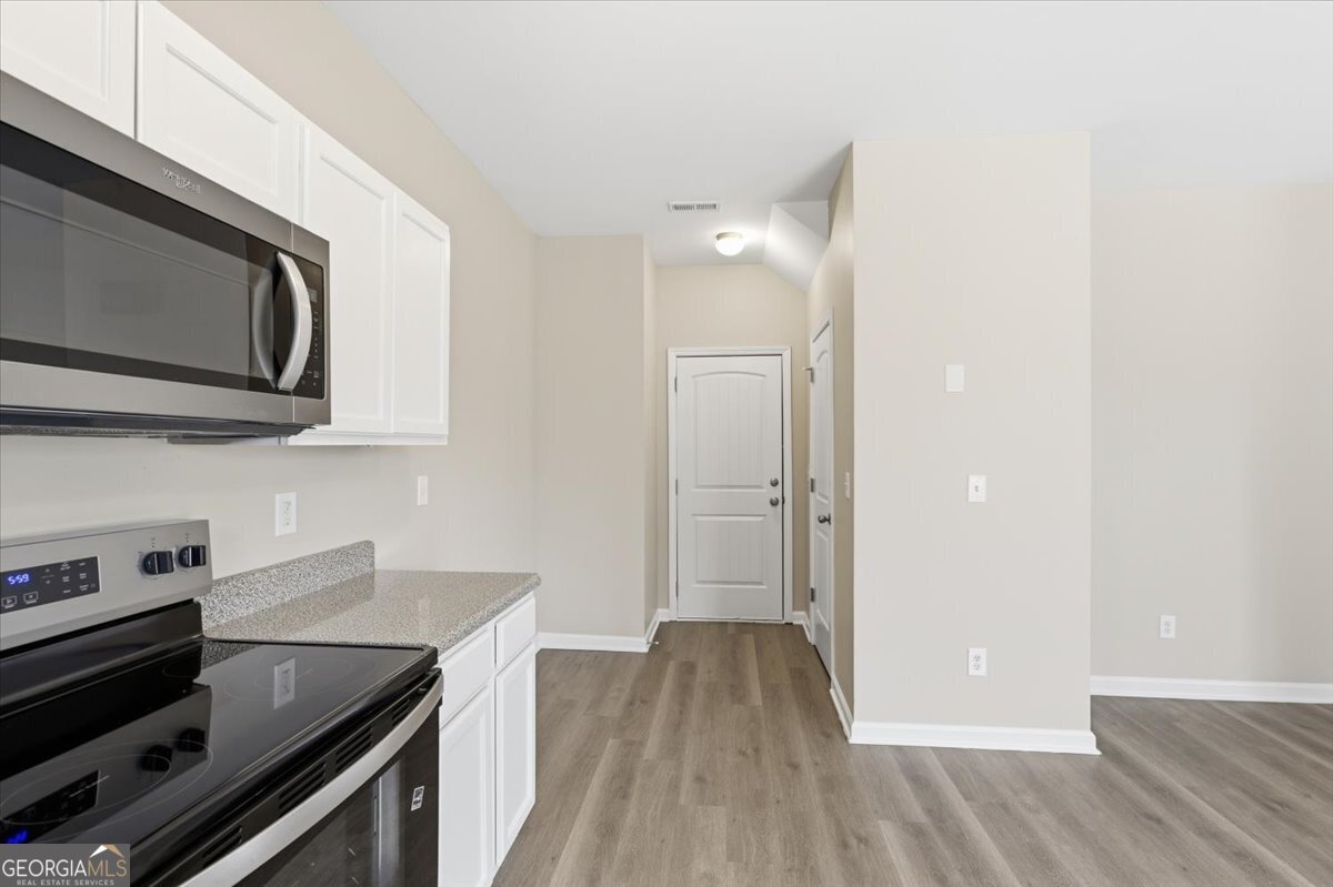 395 Bandelier Circle Hampton, GA 30228 - Photo 13 of 40