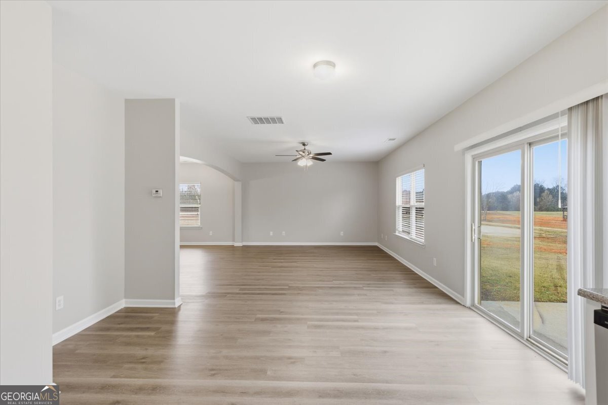 395 Bandelier Circle Hampton, GA 30228 - Photo 15 of 40