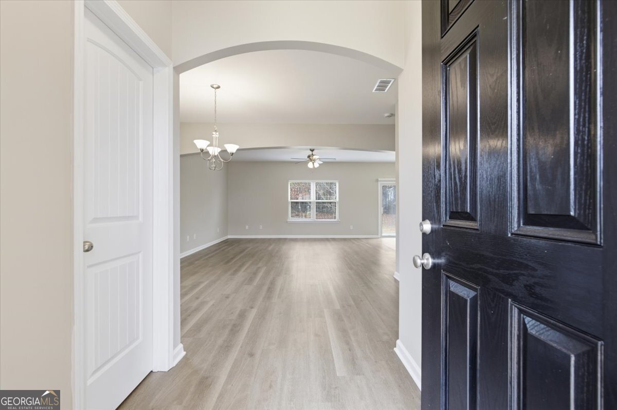 395 Bandelier Circle Hampton, GA 30228 - Photo 5 of 40