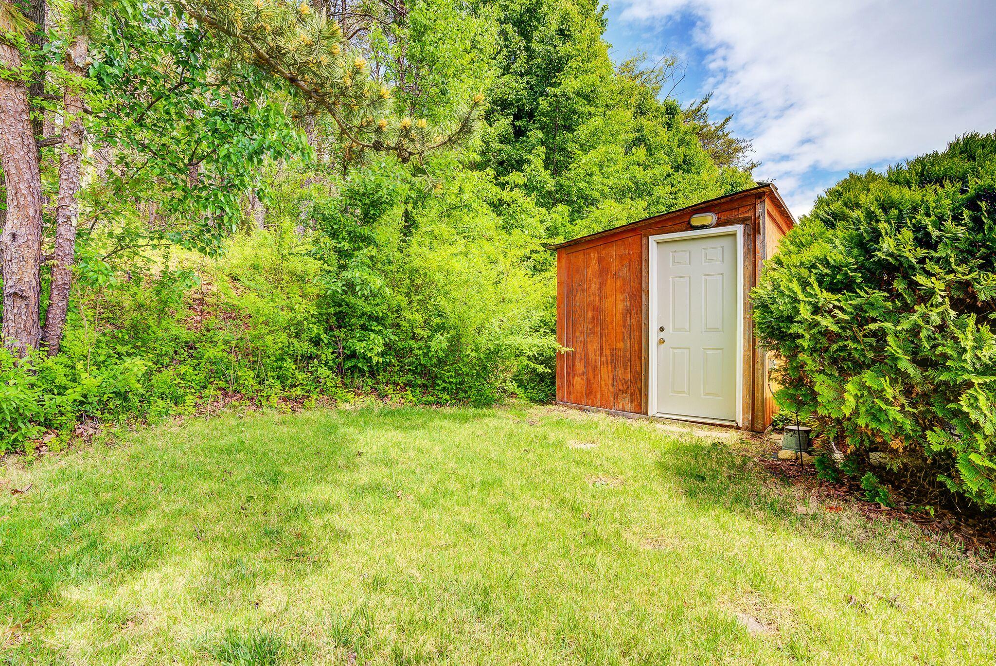 6210 Merriman Road Roanoke, VA 24018 - Photo 23 of 23 caeDN3a8