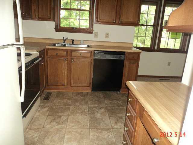 5382 Watkins Road Southwest Pataskala, OH 43062 - Photo 9 of 20