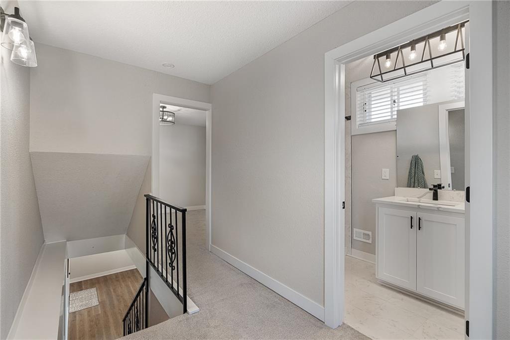 8320 Kickapoo Street De Soto, KS 66018 - Photo 12 of 29