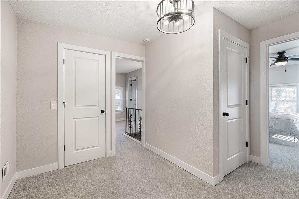 8320 Kickapoo Street De Soto, KS 66018 - Photo 16 of 29