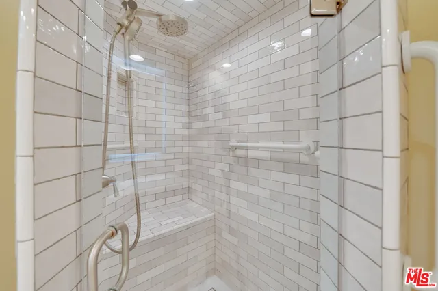 $14,500 | 12219 Octagon Street, Los Angeles, CA 90049