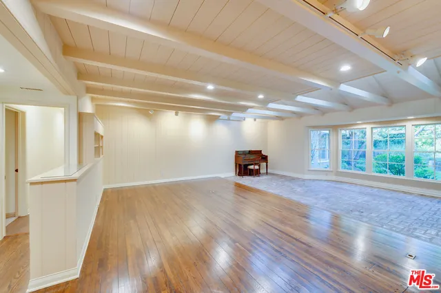 $14,500 | 12219 Octagon Street, Los Angeles, CA 90049