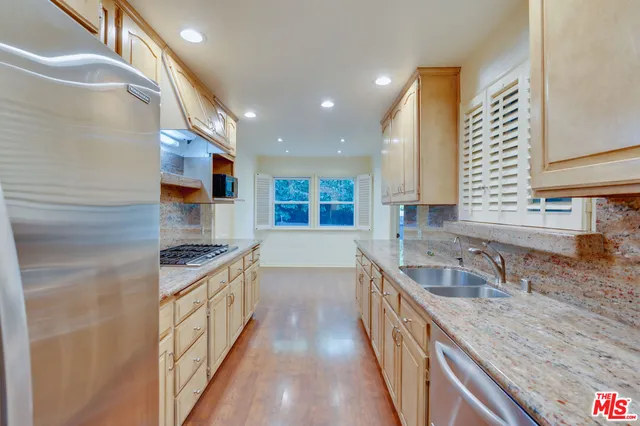 $14,500 | 12219 Octagon Street, Los Angeles, CA 90049