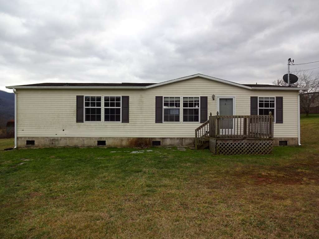 199 Panhandle Road Elizabethton, TN 37643 - Photo 1 of 26 Photo 1
