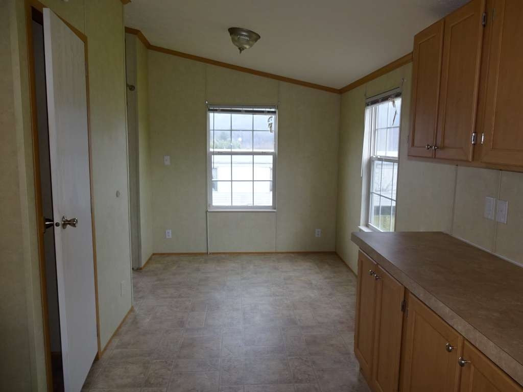 199 Panhandle Road Elizabethton, TN 37643 - Photo 5 of 26 Photo 5