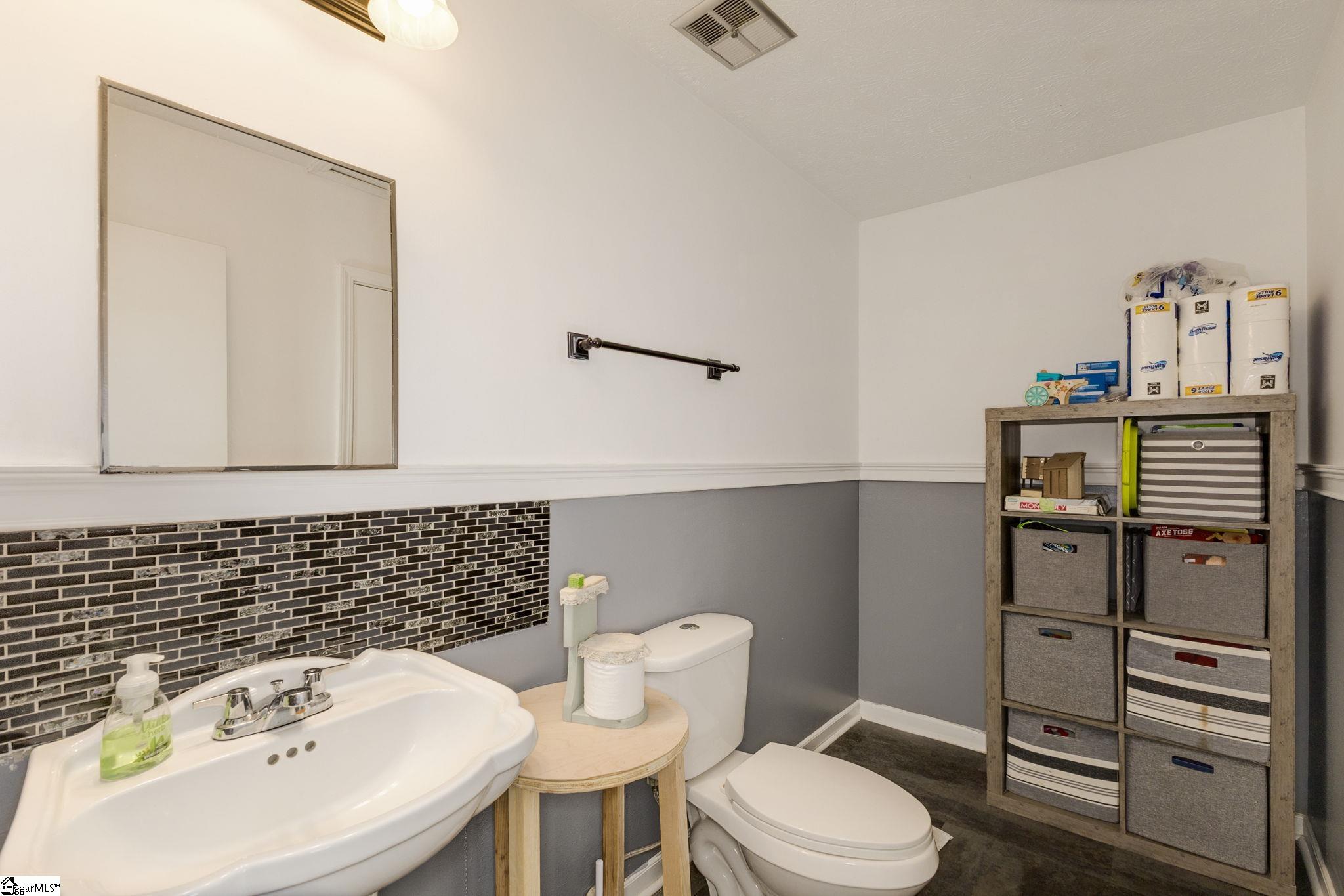 926 Smith Grove Road Easley, SC 29640 - Photo 13 of 20