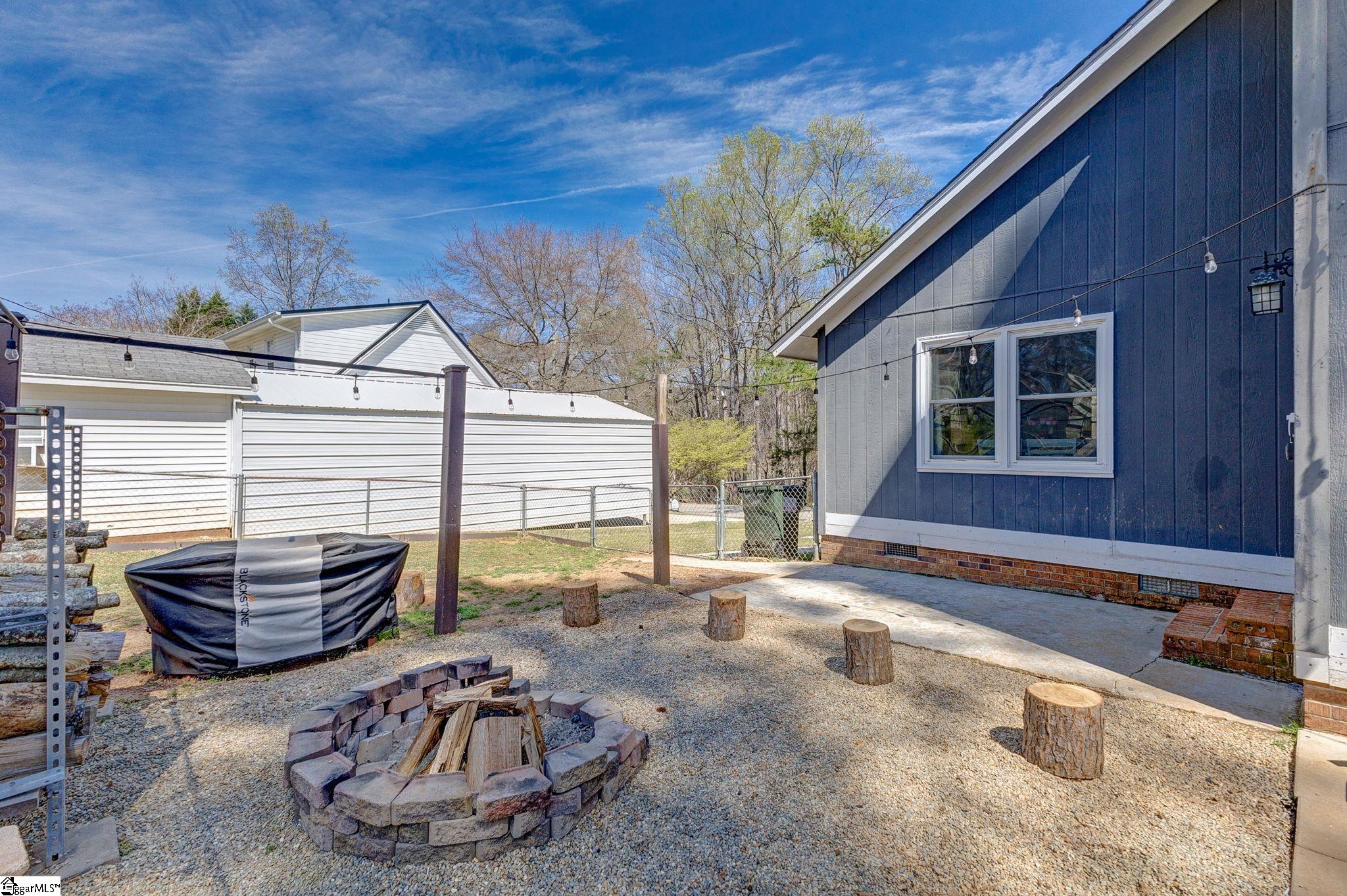 926 Smith Grove Road Easley, SC 29640 - Photo 16 of 20