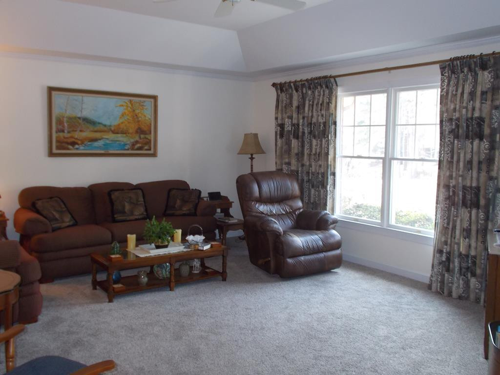 106 Hickory Point McCormick, SC 29835 - Photo 2 of 20 Gallery Image 2