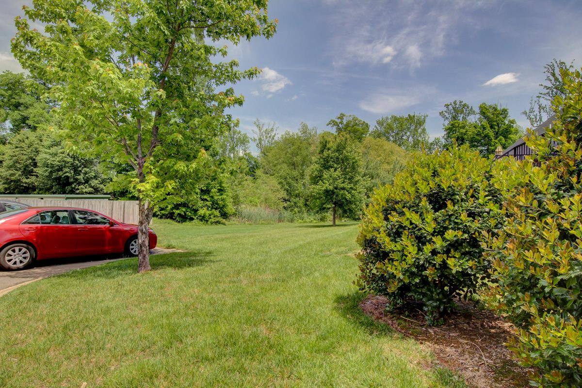 135 Excell Road, Unit 1201 Clarksville, TN 37043 - Photo 28 of 30 Gallery Image 28