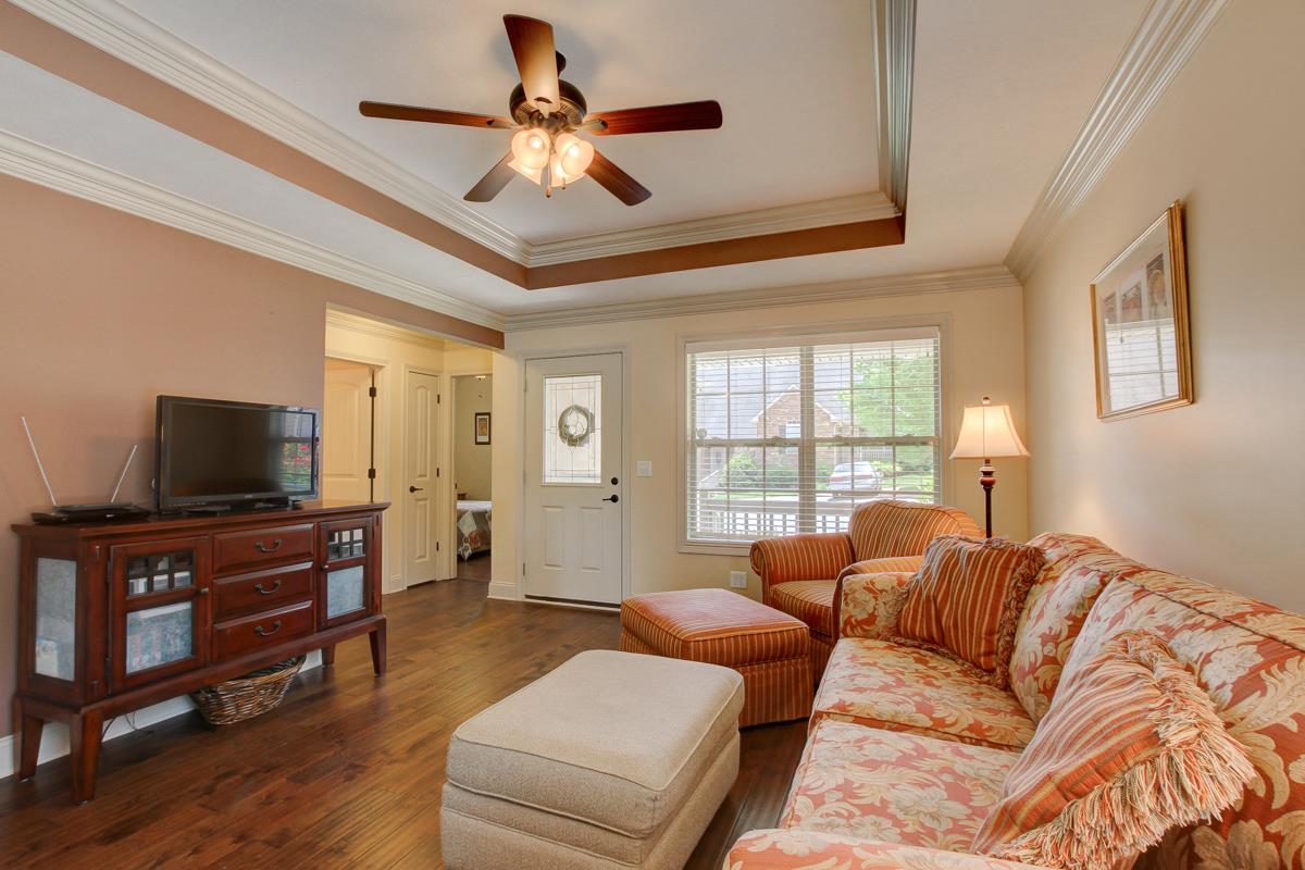 135 Excell Road, Unit 1201 Clarksville, TN 37043 - Photo 7 of 30 Gallery Image 7