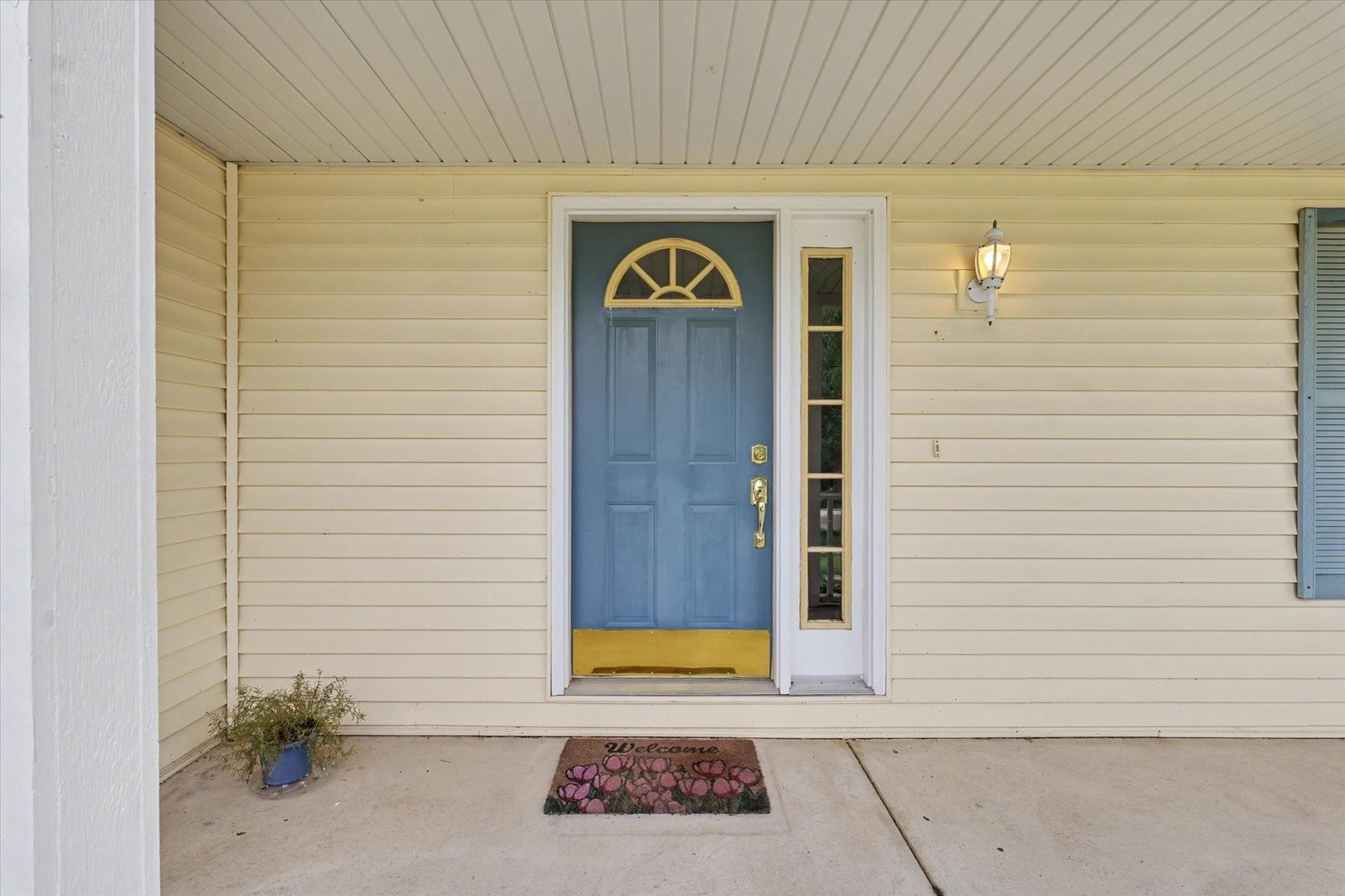 4409 Copper Ridge Road Champaign, IL 61822 - Photo 4 of 40 a view of front door of house