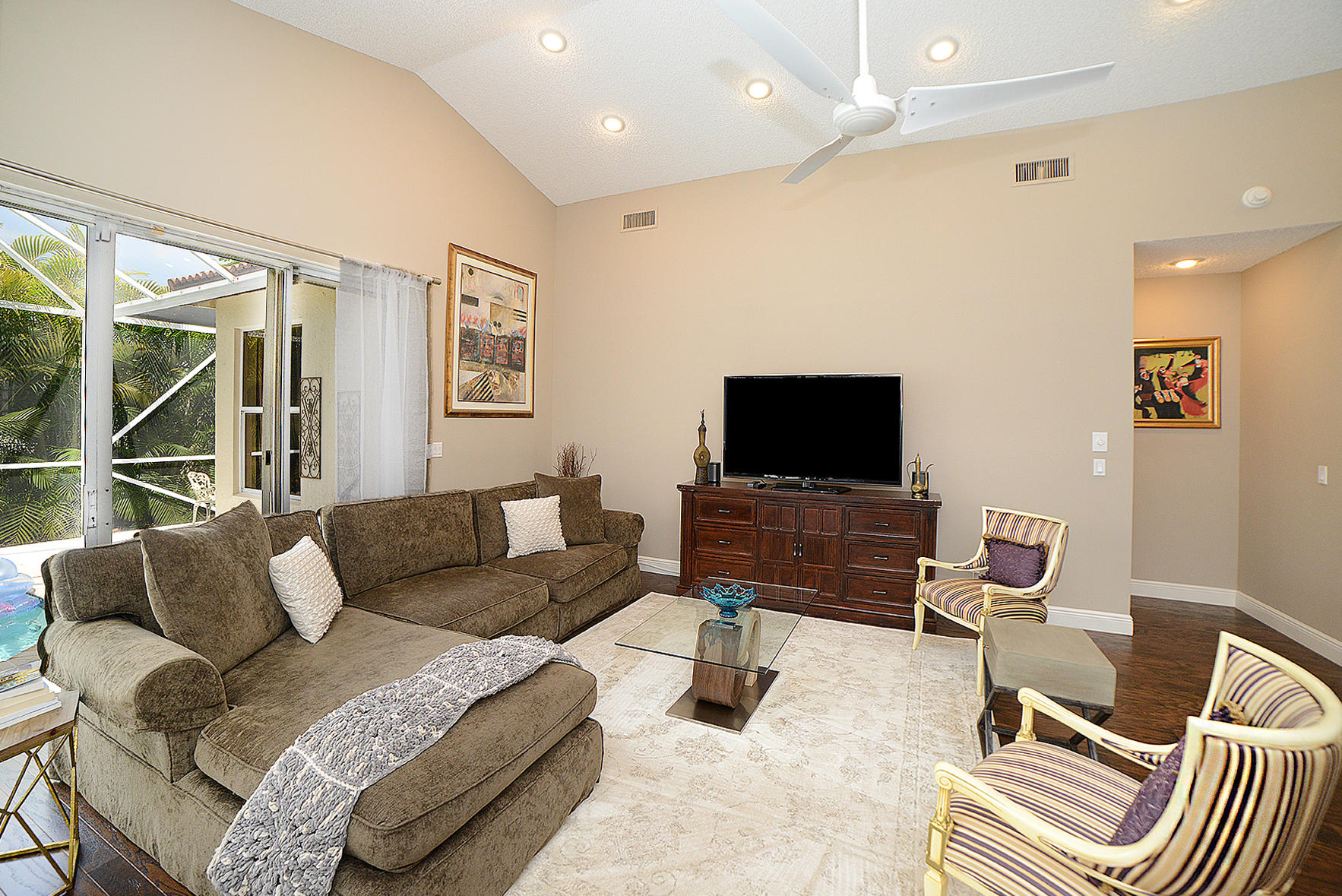 7300 Via Palomar Boca Raton, FL 33433 - Photo 6 of 17 Living Room 2
