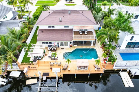 $3,290,000 | 1548 Southwest 5th Avenue, Boca Raton, FL 33432
