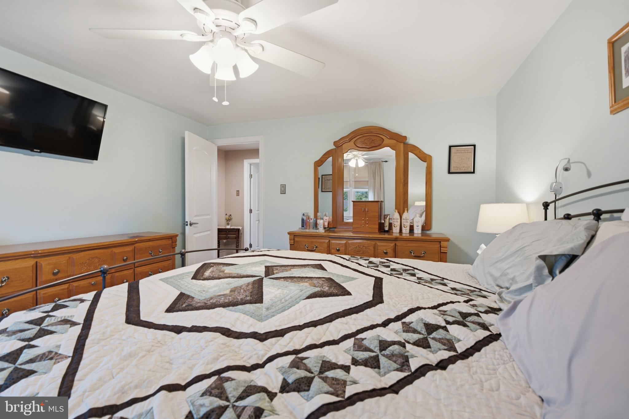 1084 Cedarwood Road Glenolden, PA 19036 - Photo 23 of 40