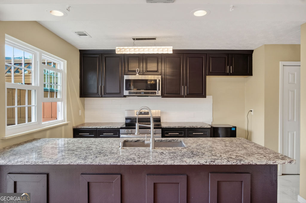 5536 Clover Rise Lane Norcross, GA 30093 - Photo 10 of 31