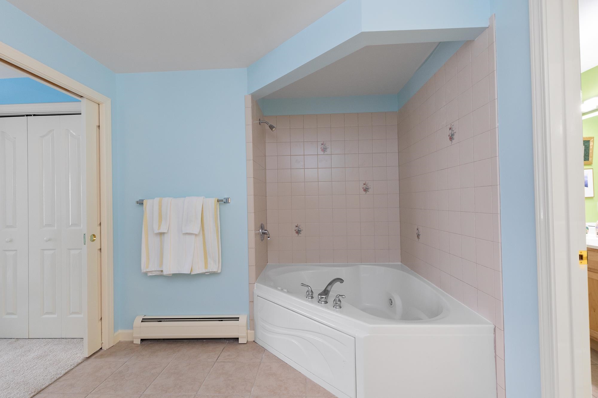 45 Claire Point Road, Unit 45 Burlington, VT 05408 - Photo 25 of 37 Gallery Image 25