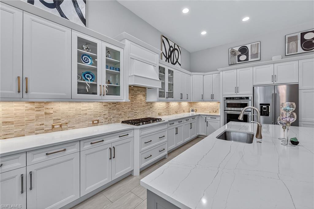 3164 Capistrano Lane Naples, FL 34114 - Photo 3 of 48