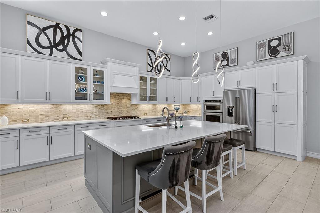 3164 Capistrano Lane Naples, FL 34114 - Photo 10 of 48