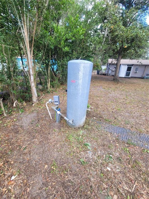 2831 North Valrico Road Seffner, FL 33584 - Photo 12 of 26