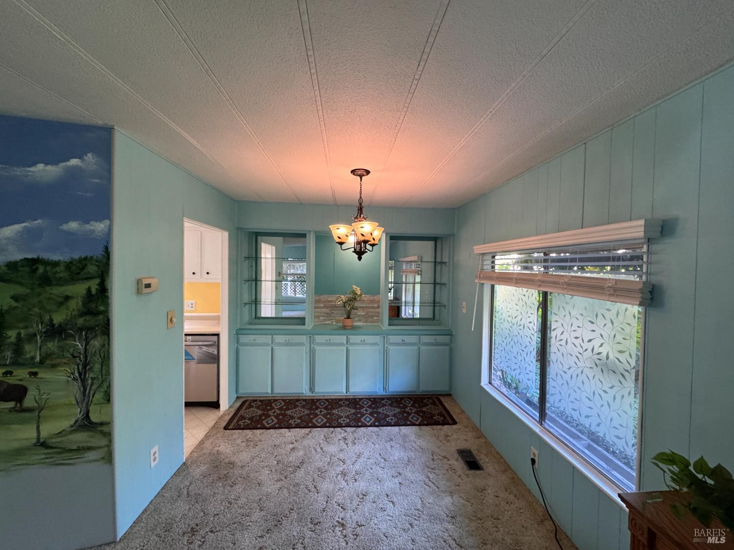 28 Springhill Court Santa Rosa, CA 95409 - Photo 12 of 36 a bathroom with a tub and shower