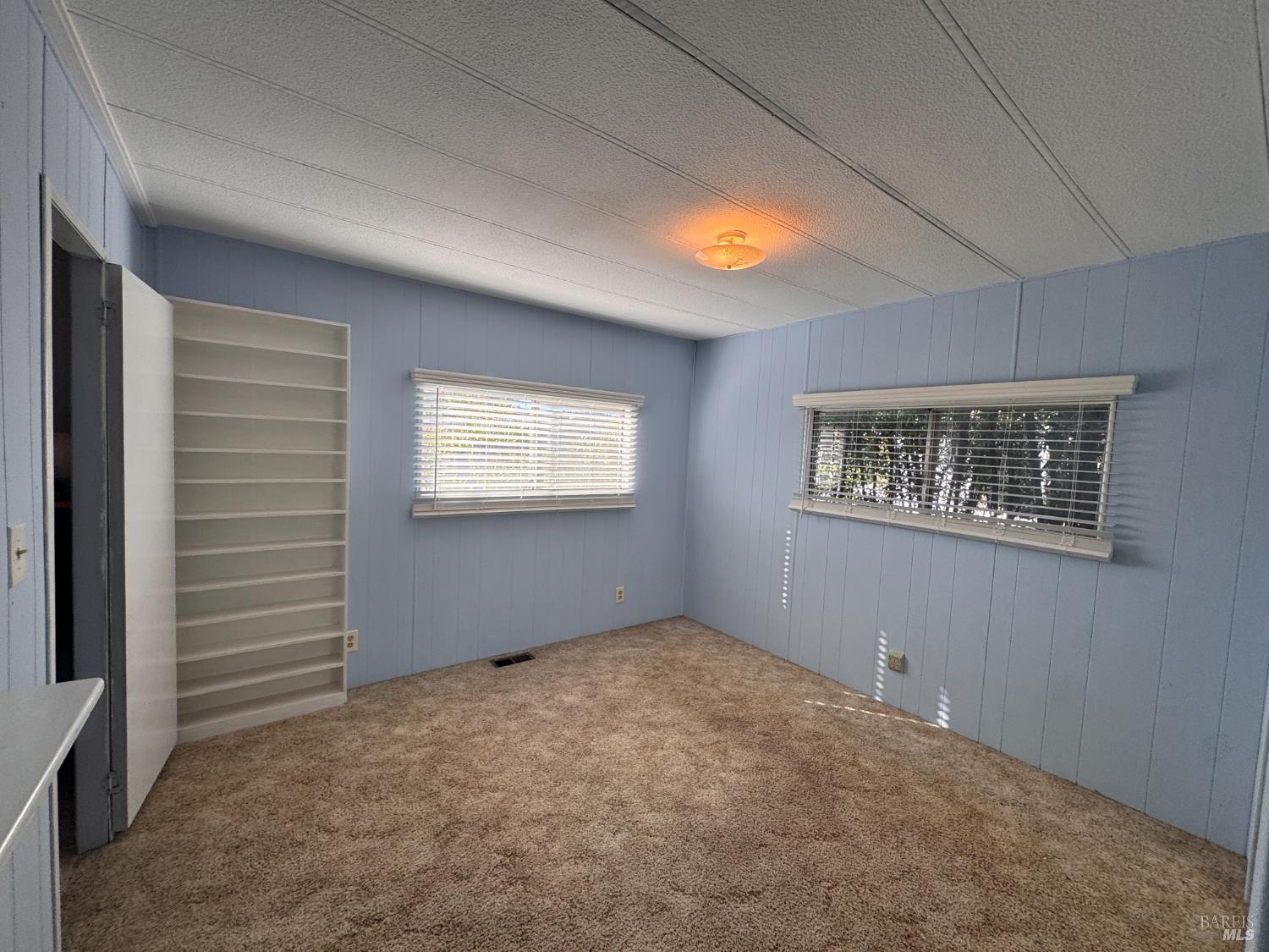28 Springhill Court Santa Rosa, CA 95409 - Photo 26 of 36 an empty room with windows