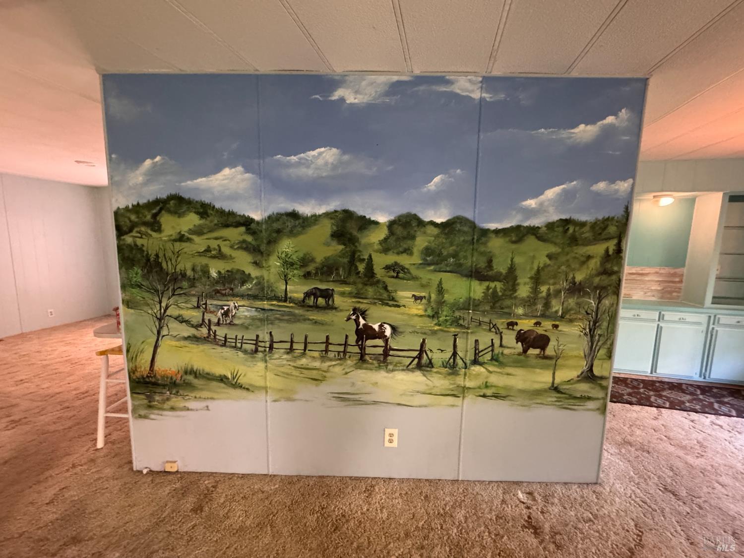 28 Springhill Court Santa Rosa, CA 95409 - Photo 4 of 36 a view of a dining table with chairs