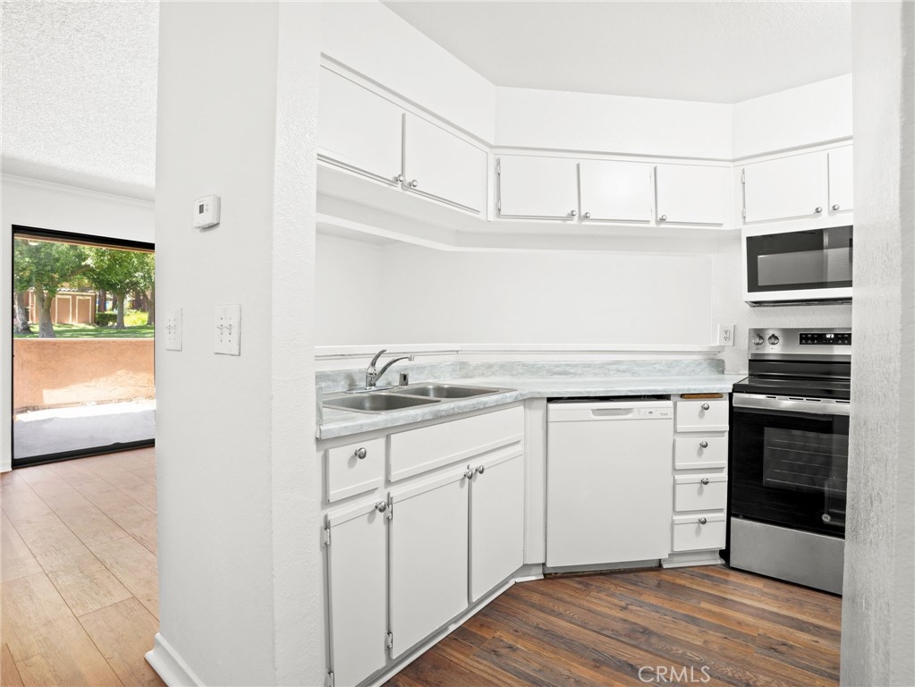 10655 Lemon Avenue, Unit 3605 Rancho Cucamonga, CA 91737 - Photo 6 of 35