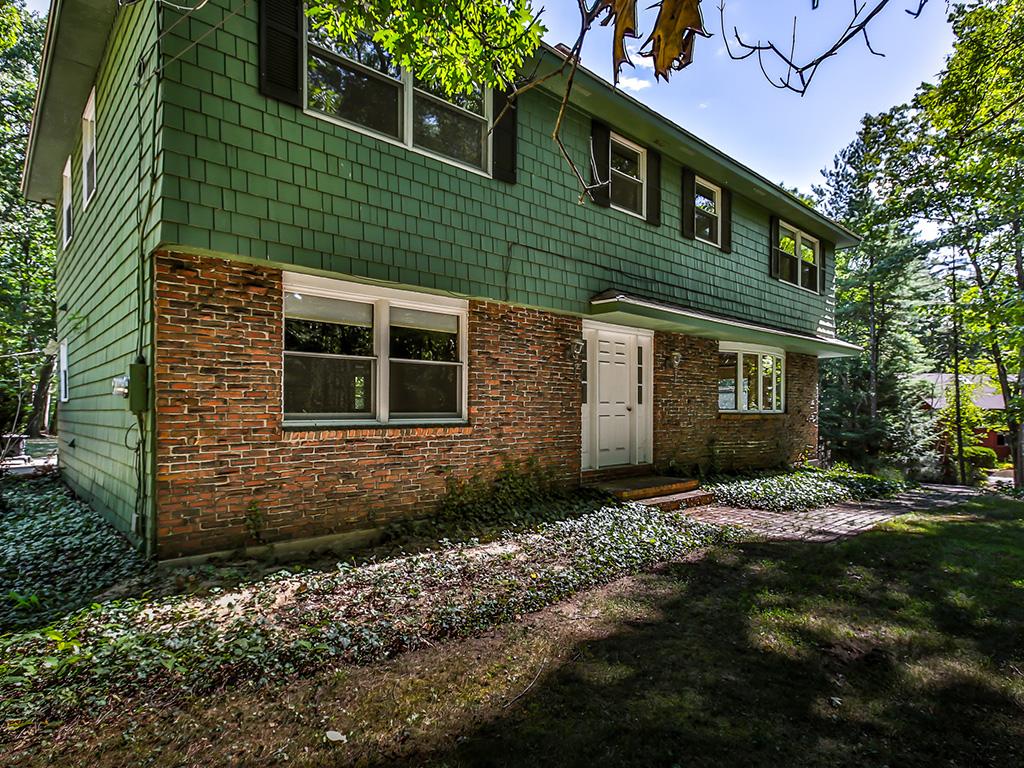 16 Valley Hill Road Pelham, NH 03076 - Photo 2 of 36