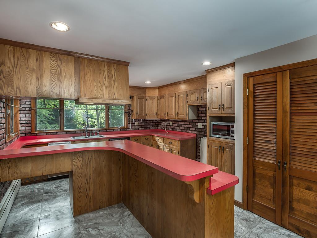 16 Valley Hill Road Pelham, NH 03076 - Photo 11 of 36