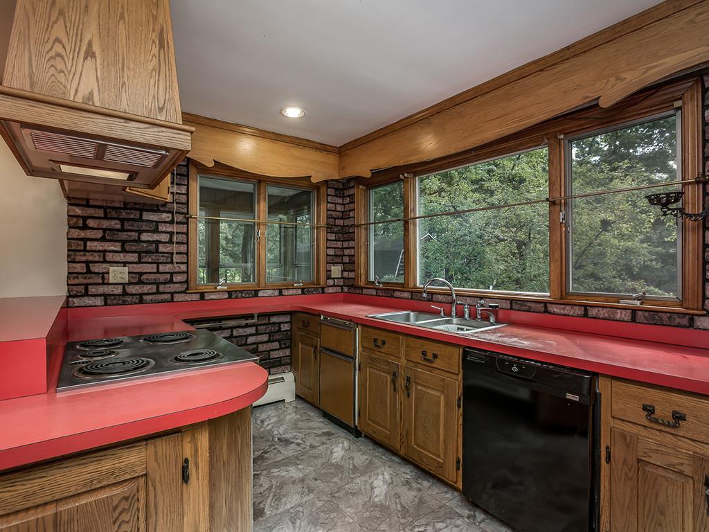 16 Valley Hill Road Pelham, NH 03076 - Photo 12 of 36